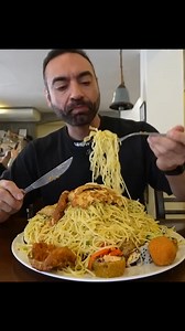 PRATO GIGANTE no SELF-SERVICE! Clientes ASSUSTADOS! | Corbucci Eats