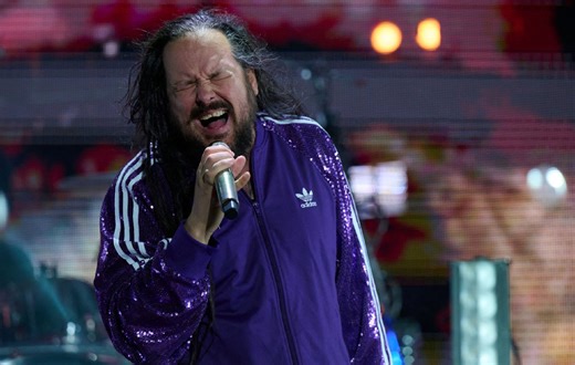 Watch Korn play deep cut 'Hey Daddy' for the first time in 25 years on North American tour