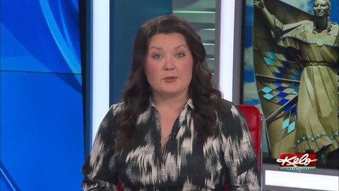 Pizza Cheeks ready to serve a slice at new location