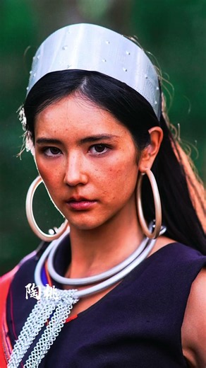 The beautiful and mysterious Wa people In beautiful Yunnan, China