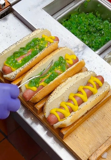Chicago Dog Recipe: Hot Dog Heaven