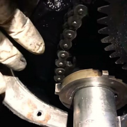 6.5 Turbo diesel in need of a timing chain replacement