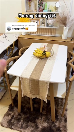 Stylish Modern Dining Table and Chairs