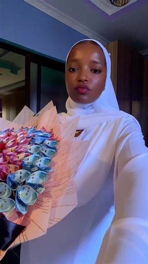 Money Bouquet Gift Ideas for Graduation