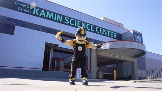 🏈 “The Football Town," the new immersive NFL Films documentary, is officially out! 💛🖤 Today, we kicked off the world premiere of the film with a Terrible Towel Wave led by Pittsburgh Steelers’ own Charlie Batch and Steely McBeam. Don't miss out! Come experience the ultimate celebration of Western Pennsylvania’s football heritage on Pittsburgh’s largest screen and with game-changing Dolby Atmos surround sound. 🎟️ Buy tickets today! https://bit.ly/4kPECM0 Visit Pittsburgh | Kamin Science Cente