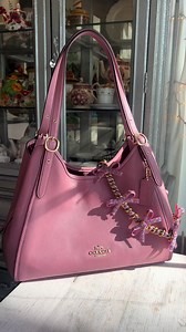 Stunning Crystal Jacquard Bow Chain for Peony Erin