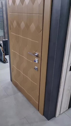 😶‍🌫️ 👉 Asa trebuie sa arate o usa metalică la interior ✅️ ❗️❗️❗️asta dacă desigur e metalică ca la STRAJ 💯 și nu făcută din conservă ca la alții, care doar le numesc uși metalice 😞 #foryou #f #fyp #doors #Mottura #straj #frontdoor #premiumdoors