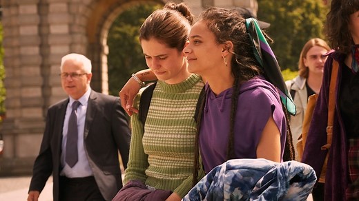 Conversations With Friends S01E01