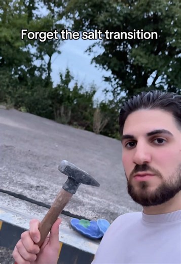 Exploring the Salt Transition in Visual Effects