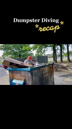 This was a huge haul! #dumpsterdivers #dumpsterdiving #dumpsterfind #dumpsterhaulics #dumpsterhaul #dumpsterdivinggals #dumpsterdiver #trashpicking #moveoutday #endofthemonth #dumpsterbabe #landfillsave #donatedontdump