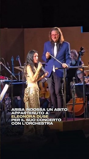 Arisa indossa un abito di Eleonora Duse nel suo concerto ✨🤎 #arisa #perte #moda