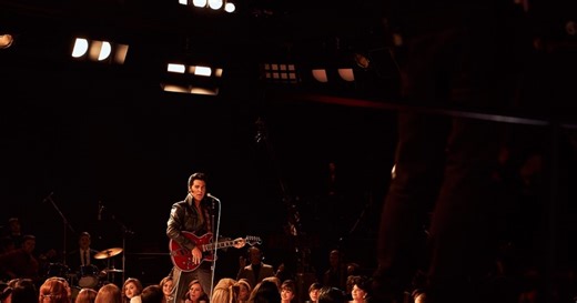 映画『エルヴィス』より、エルヴィスが“明日への願い”を込めたパフォーマンスを披露する本編映像公開