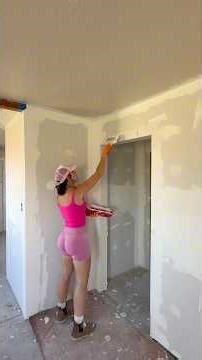 House Reno Part 40: Mudding Corners 🌸🩷 #DIY #house #homerenovation #drywall #cornerbead