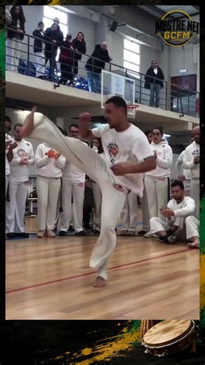 O reflexo esta em Dia!! #capoeira