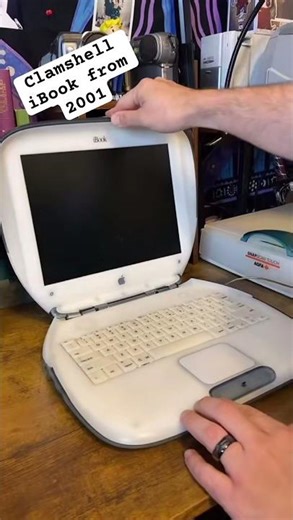 Gaming on the Clamshell iBook
