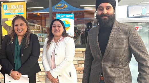 California's $1.269 billion Mega Millions winner comes forward. Who is Rosemary Casarotti?