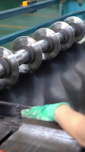 We are a company specializing in the production of rubber sheet products, the main types of production are: anti-slip rubber sheet, industrial rubber sheet, cowshed board and special rubber sheet, the size can be customized according to your requirements, friends in need to contact us. #flooring #rubberfloor #rubber #innovation #rubberflooring #beautifulflooring #newmaterials #tiktok #rubbermulch #outdoorflooring #rubberfloormats #rubbermat #cowshed #rubbersheet #gymrubberfloor #rubberfloors #fa