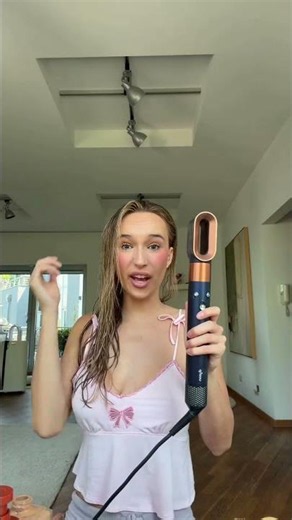how I post my potty noises 😭 insta:nonakanal