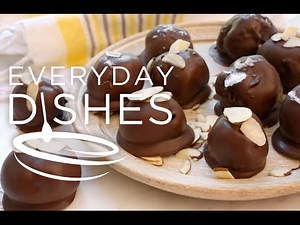 Gluten-Free Chocolate Almond Fudge Bites