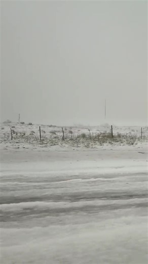 Absolutely INSANE amounts of hail north of Goldsmith, TX!! 📷 Kevin Leclercq | Anthony Franze