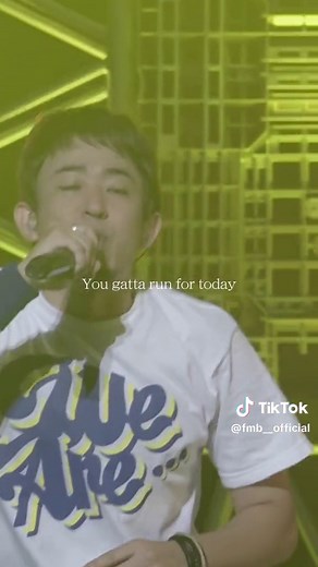 本日は「父の日」💐 FUNKY MONKEY BABYS「ヒーロー」でお父さんへ感謝の思いを伝えてみてはいかがでしょうか💭 皆さまにとって心温まる1日となりますように😌 #ファンモン #ファンキー加藤 #モン吉 #ヒーロー #父の日 #HappyFathersDay #お父さん #父 #お父さんに届けたい