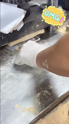 💫 So this is how compact powder is pressed! 💫#compactpowder #makeup #beauty