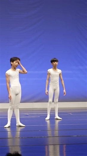 KeungYuenPang on Instagram: "芭蕾小明星gala 花絮"