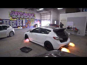 800 hp Mazdaspeed 3 Launch Control! Quad Exhaust Shoots Flames Everywhere!