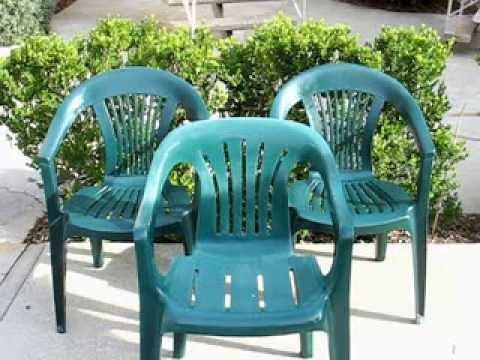 Budget Garden HowTo - Restoring those basic plastic patio chairs on the cheap