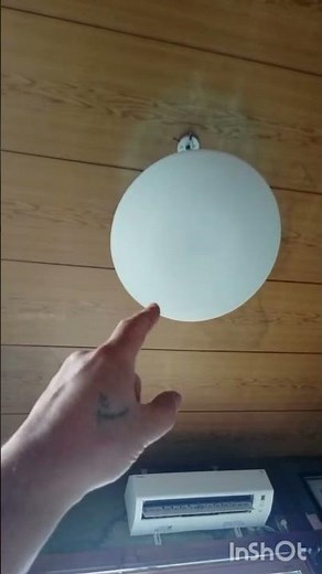 梯子を使わずに蛍光灯を取り替えてみました。