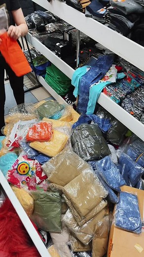 Organizing Your Closet: Tips for Effortless Decluttering
