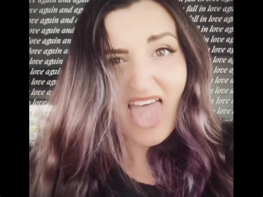 Fall in love❤️ @LaurenZside #laurenzside