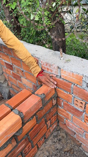 42K views · 131 reactions | Techniques and Tricks To Build Brick Walls,compensation ,Home Builder ​#Amazing #constructioncity #concrete #brickwall #constructionlife #construction #welding #technology #Innovative #Trick #steel #blacksmith #shorts #reels #workout​ #plastering #Diy #howtogrout #constructionwork #crafts #HomeBuilder #tips #art #carpenter #design #diycrafts #diyprojects #How #diy #reelsvideo | Creative Handmades Ideas Diy | Facebook