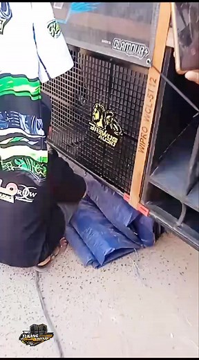 Brewog glerr #soundparadesumodikaran #paradetempuran #nguntirbarengsoundminiatur #nguntirtempuransumodikaran #soundngasem #paradesoundsystem #kruparadesound #paradesoundjawatengah #soundhoreg #djceksound #djceksoundhoreg #djceksoundterbaru #soundjatim #brewogaudio #ceksound #ceksounddj #soundjawatimur #brewogaudio #ceksoundhariini | Tukang Sound