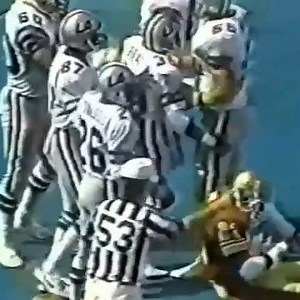1984-5-13 Los Angeles Express at Philadelphia Stars (Mel Gray 20-yard touchdown run) | On this day in Professional Football History