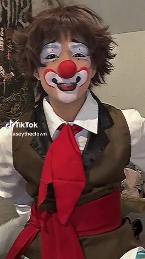 Wacky Pirate Clown Returns: A Circus Delight