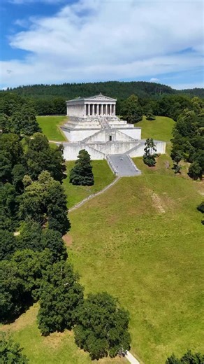 4.6K views · 13K reactions |  El Walhalla es un imponente templo...