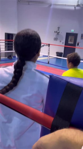 Initiation à la boxe pour enfants de moins de 14 ans