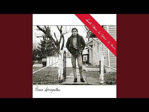 Santa Claus Is Comin' to Town (Live at C.W. Post College, Greenvale, NY - December 1975)