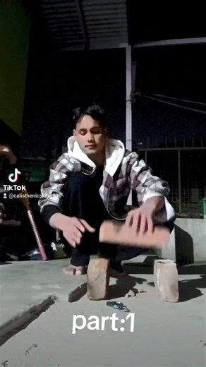 Watch untill video finished and support me👑💞💞#creatorsearchinsights 👑🦁🦁 #powershow #powerful #fitnessnepal #fypシ゚viral