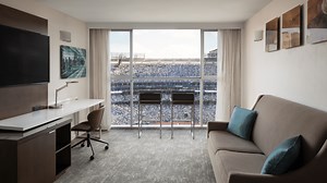 'Like you're in the stadium': Everything to know about the Toronto Blue Jays' field-view hotel rooms