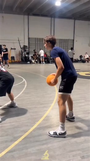 This is an example of a “snapshot SSG,” where we take a snapshot of the game and recreate it directly with added constraints and with isolated numbers. Try it out and let us know what you think! | Coleman Ayers - By Any Means Basketball