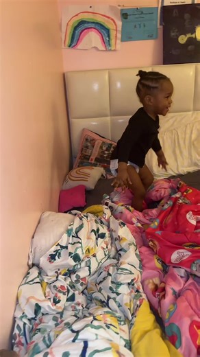 Part 27| The Book of Liam : Lets start the day! #oatmeal #potty #wakeup #liam #auntie