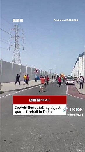 Crowds were seen fleeing as a falling object sparked a fireball in Doha after Iran launched retaliatory strikes across the region in response to US and Israeli attacks. #Doha #Iran #US #BBCNews