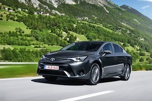 Toyota Avensis : nouveau moteur essence
