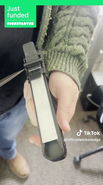 WOW! We have already reached our first stretch goal for the Venture Series - patent pending- and couldn't be more thankful for all the support, and thrilled to get this product into everyone's hands! 🔥🔪 With that, we are super excited to announce that we will be adding additional Knife Guide angles to the reward tiers. You will have the option to select a specific angle, or grab them as a full bundle. 15, 17, and 25 degrees are here! So head on over to the link in our bio or to https://www.kic