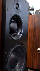 😍 ATC Loudspeaker Technology Ltd SCM50PSL Bookshelf Speakers 😍 #FreshArrivals "The monitors’ ability to reproduce music and speech with phenomenal accuracy, transparency and dynamics lies mainly in the SM75-150S soft dome midrange driver. However, recent modifications that include the new ATC SH25-76S tweeter and enhanced port profile have brought about further improvements to all performance parameters." - ATC #atcspeakers #bookshelfspeakers #hifiaudio #highendaudio #audiophiledreams #hifispe