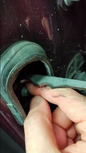 Fix car door clunking sound in 1 minute