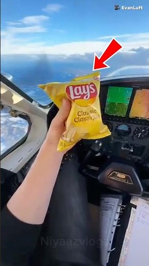 Chips Bag Explodes in Airplane 😱✈️