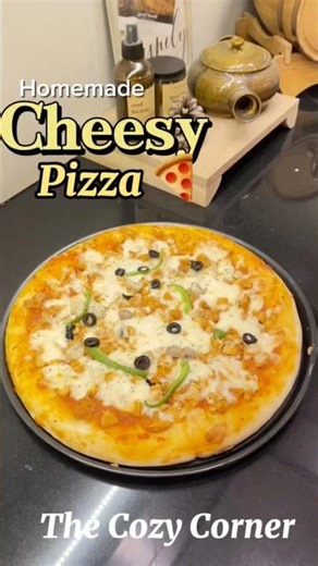 MOUTHWATERING Cheesy Pizza 🍕 #shorts #cheese #pizza